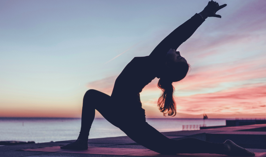 Yoga Nidra: Relaxation Techniques Explored in Yoga Retreats