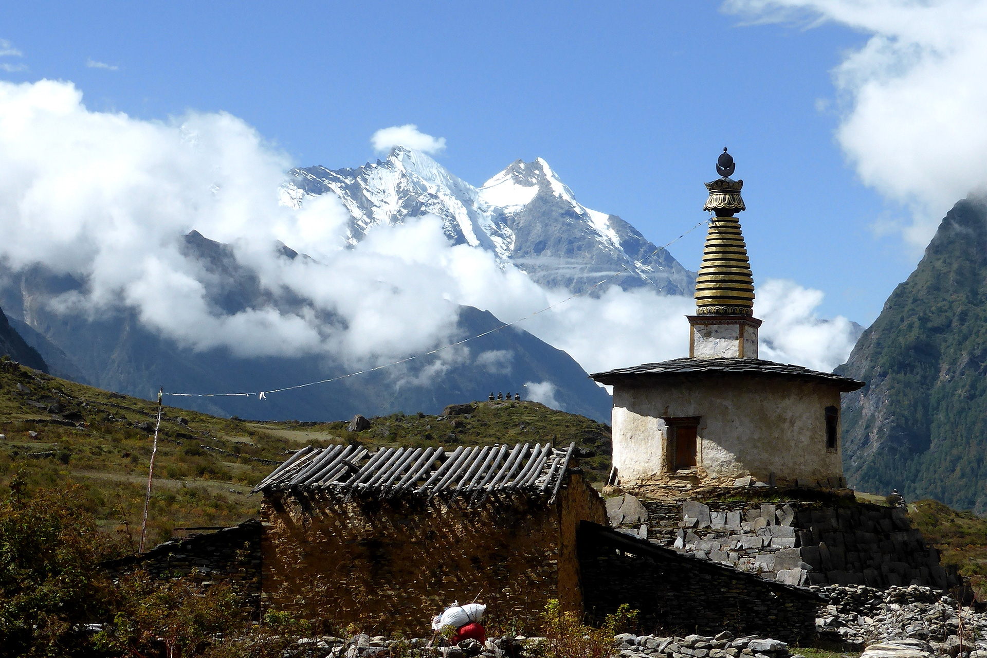 tsum-valley-nepal